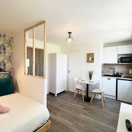 La Le Ananas Vue Sur Jardin Proche Plages Апартаменты